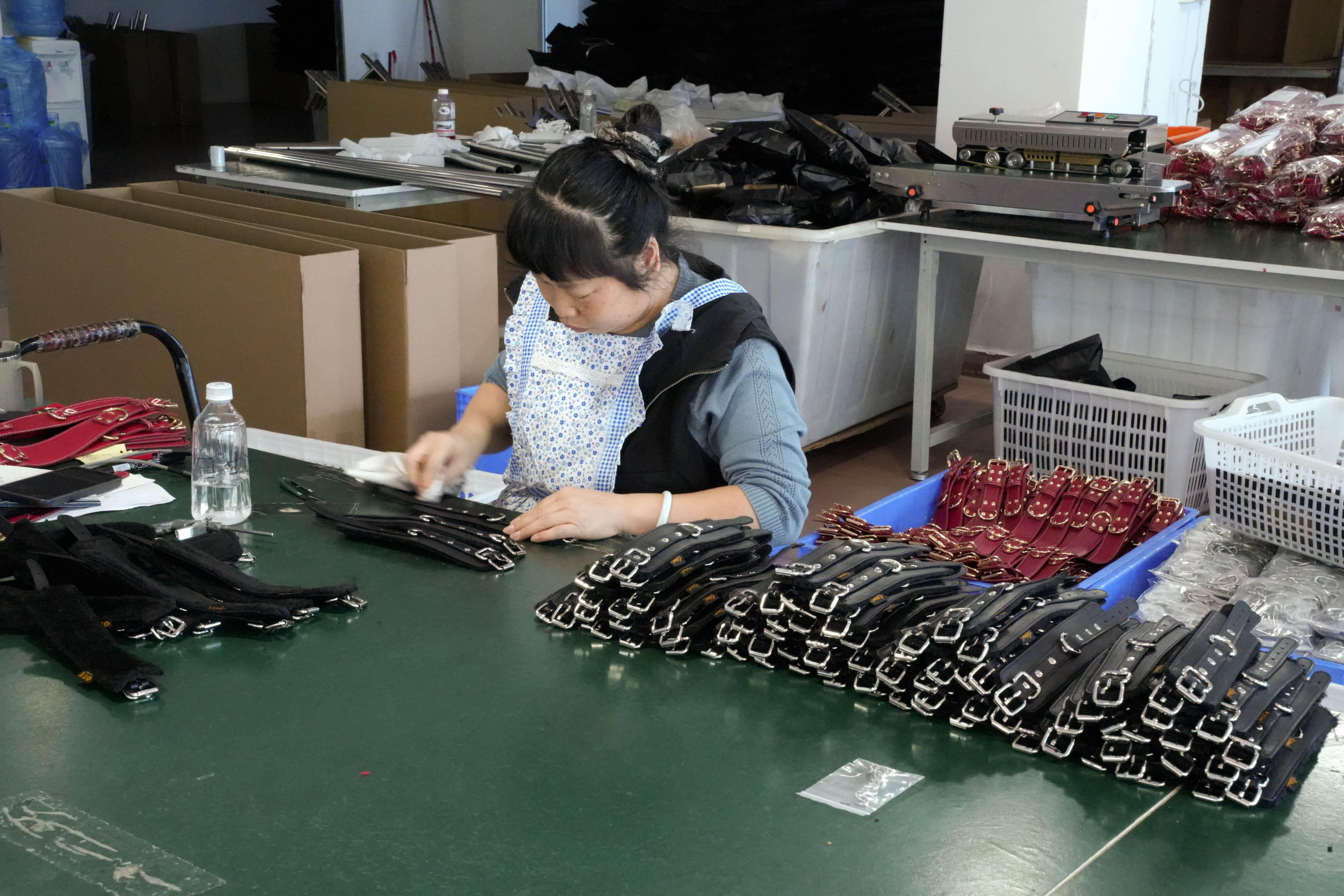 Gold hot stamping logo branding